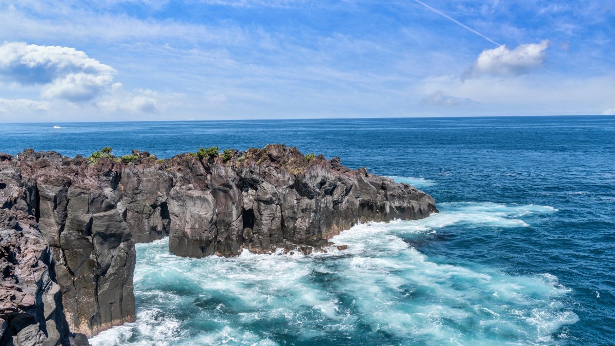 伊豆の城ヶ崎海岸