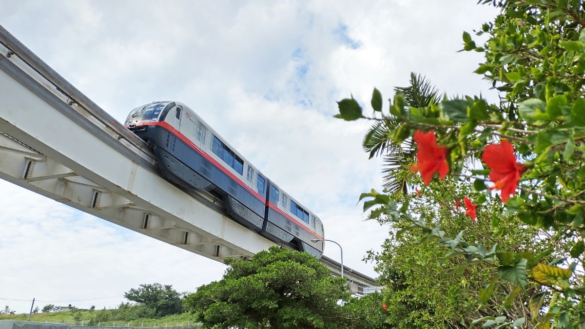 那覇のゆいレール